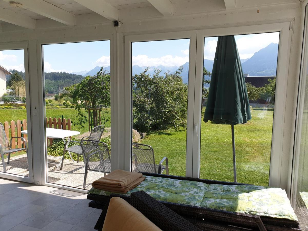 Ferienwohnung Metzler - Blick Auf Die Berge Göfis Kültér fotó