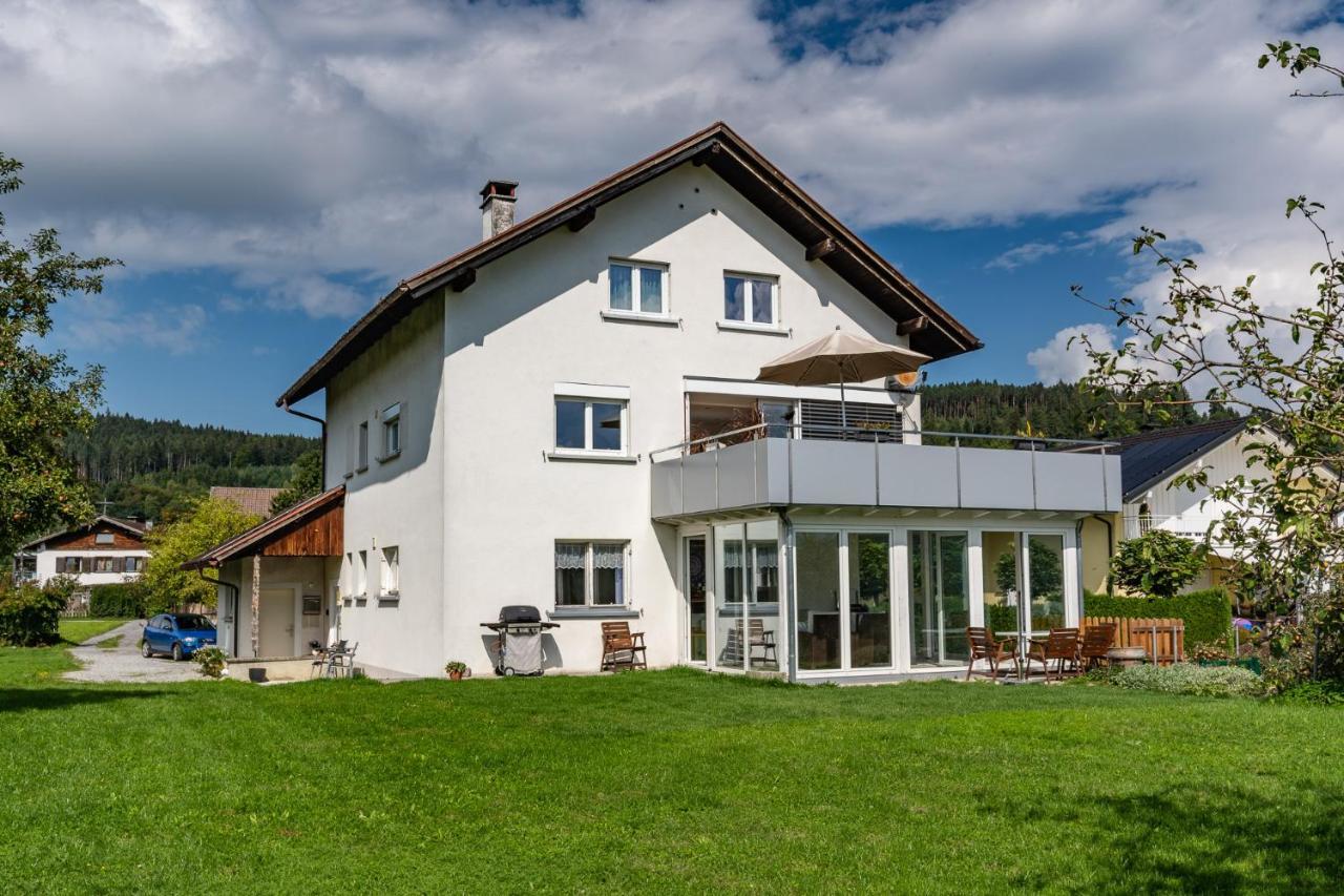 Ferienwohnung Metzler - Blick Auf Die Berge Göfis Kültér fotó